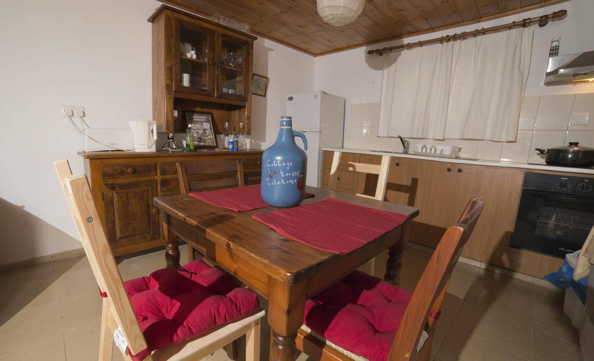 Cottage Houses Пендакомо Экстерьер фото
